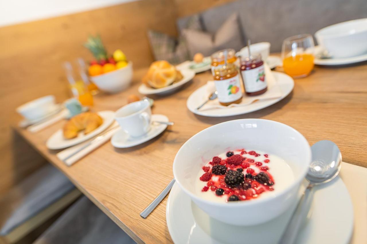 Aparthotel Hochland Gmbh Nauders Zewnętrze zdjęcie