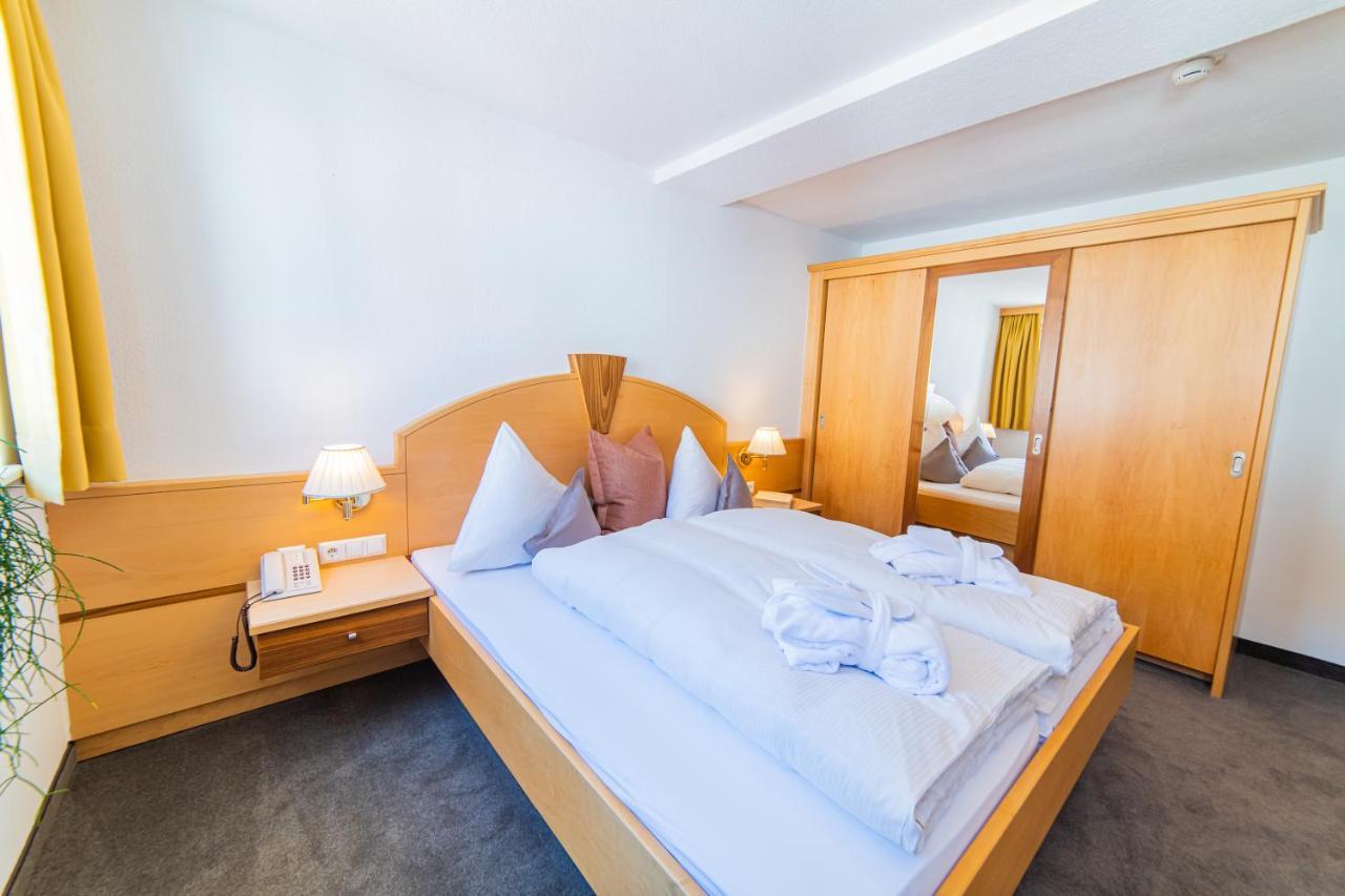 Aparthotel Hochland Gmbh Nauders Zewnętrze zdjęcie