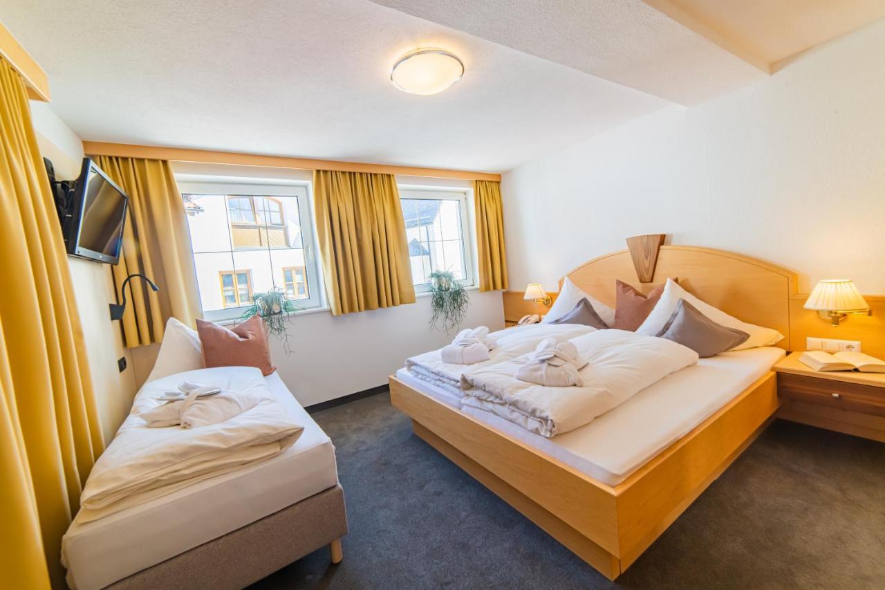 Aparthotel Hochland Gmbh Nauders Zewnętrze zdjęcie