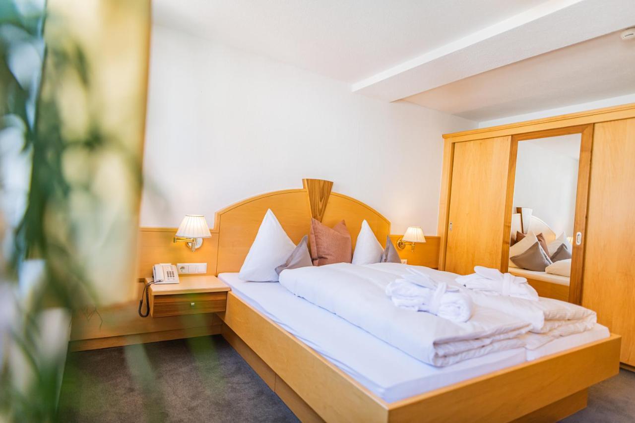 Aparthotel Hochland Gmbh Nauders Zewnętrze zdjęcie